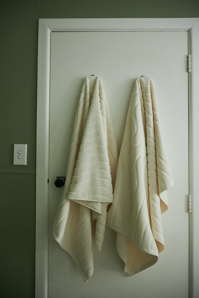 St Clair Bath Towel in Ivory | Baina | Garian